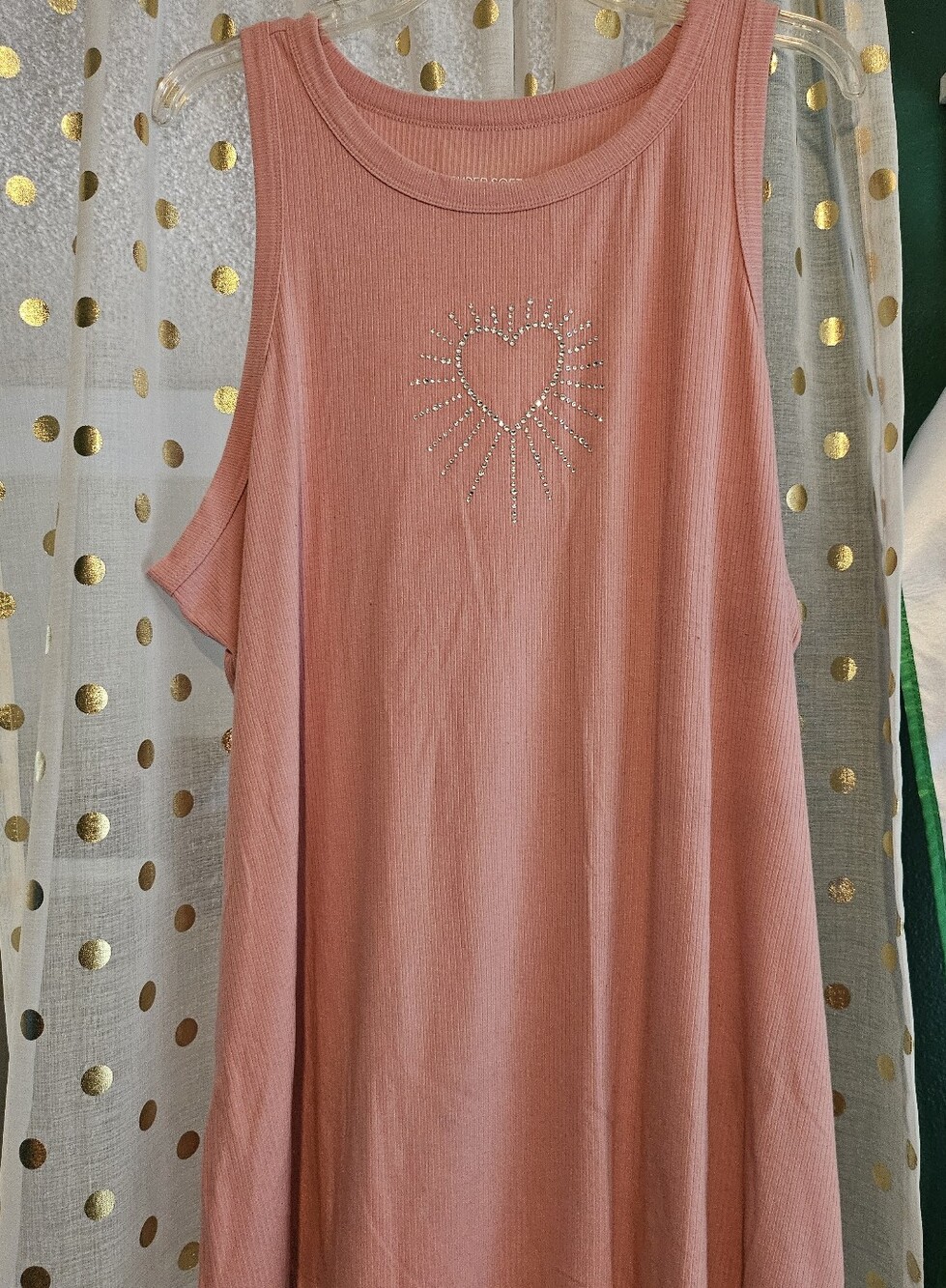 Torrid Super Soft Rib Tank Top Pink Rhinestone Heart